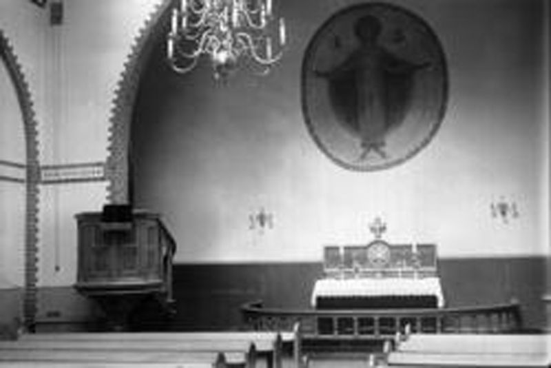 Fil:Vaterland kirke interiør.jpg