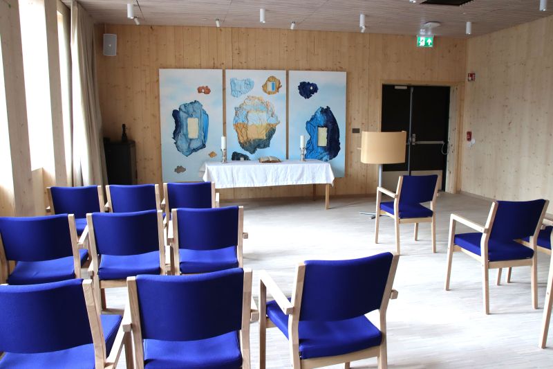 Fil:Tåsenhjemmets seremonirom.jpg