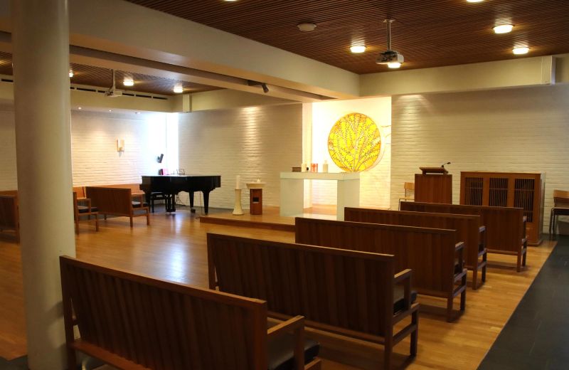 Fil:Cathinka Guldberg senterets kirkerom.jpg